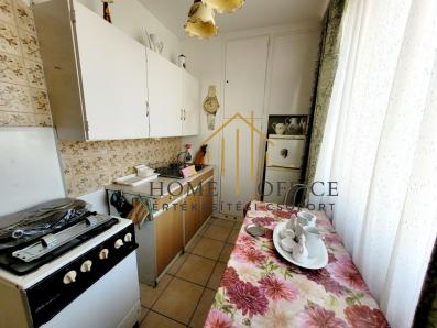 Debrecen Fényes udvarban 4 szobás lakás eladó! (109960-thumb)